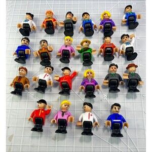 Minifigure Lot Of 22 Full With Movable Head-Legs-Arms *** No Logo